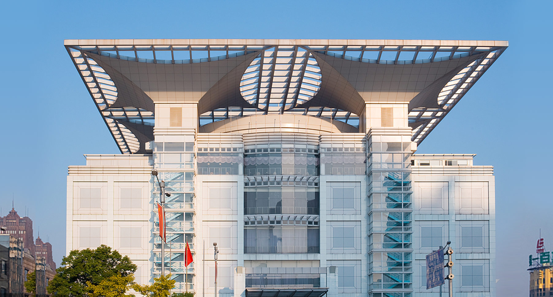 上海城市规划展示馆构筑表观